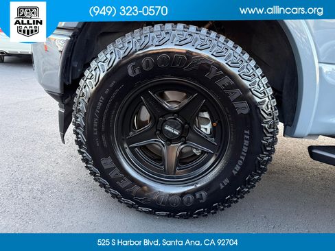 Used 2019 Ford F150 XLT w/ Equipment Group 302A Luxury image 17