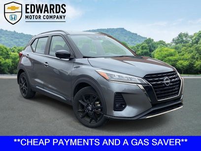 Used 2022 Nissan Kicks SR