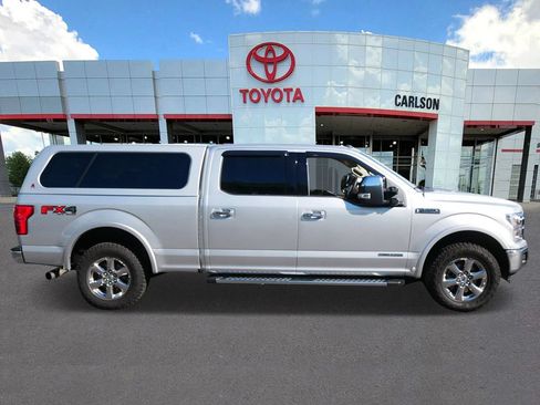 Used 2019 Ford F150 Lariat w/ Equipment Group 502A Luxury AWD/4WD image 4