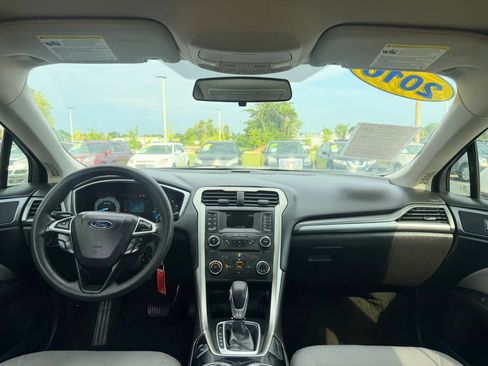 Used 2016 Ford Fusion S FWD image 11