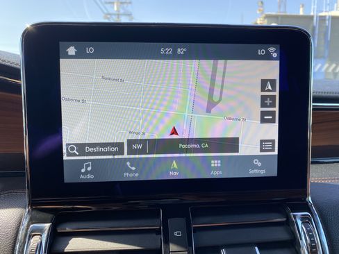 Used 2018 Lincoln Navigator L Reserve w/ Technology Package AWD/4WD image 17