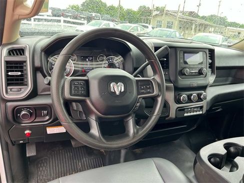 Used 2020 RAM 5500 Tradesman w/ Chrome Appearance Group image 14