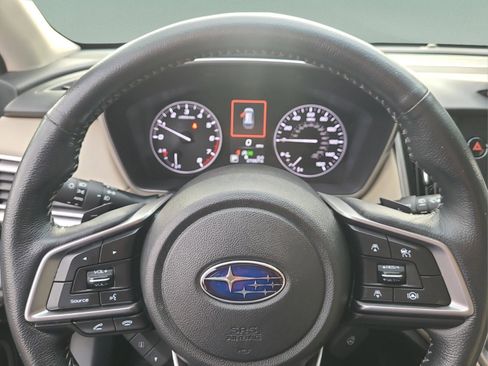 Used 2022 Subaru Outback Limited image 23