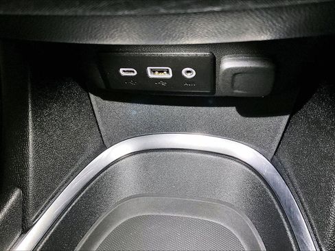 Used 2023 Chevrolet Malibu LT image 33