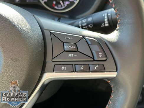 Used 2024 Nissan Sentra SR w/ SR Premium Package FWD image 27
