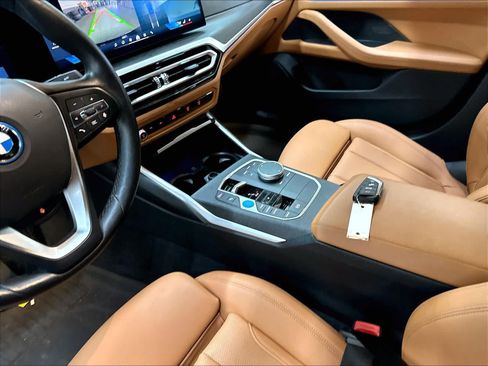 Used 2024 BMW i4 eDrive35 w/ Premium Package RWD image 19