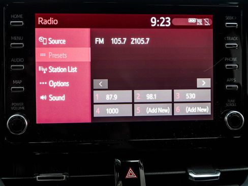 Used 2019 Toyota Corolla SE FWD image 27