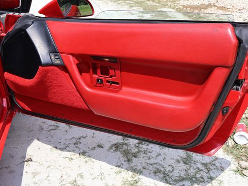 Used 1990 Chevrolet Corvette ZR-1 image 29