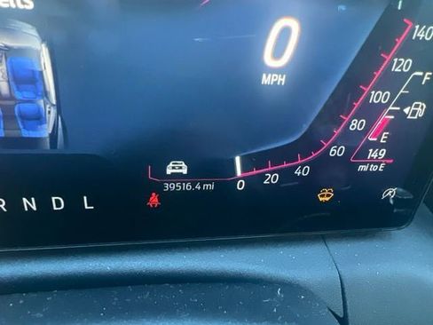 Used 2024 Ford Mustang Coupe RWD image 7