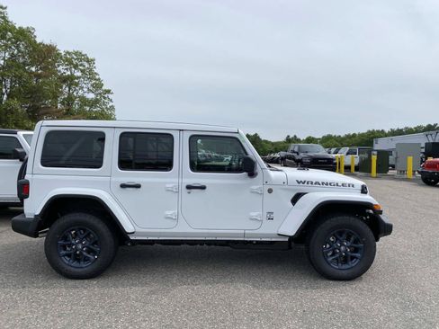 New 2026 Jeep Wrangler Unlimited Sport AWD/4WD image 2