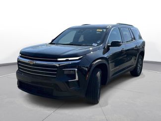 Used 2025 Chevrolet Traverse LT w/ Driver Confidence Package video 2