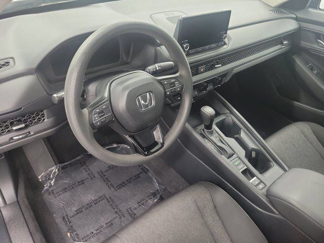 Used 2025 Honda Accord SE image 16