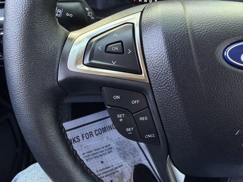 Used 2024 Ford Edge Titanium AWD/4WD image 6