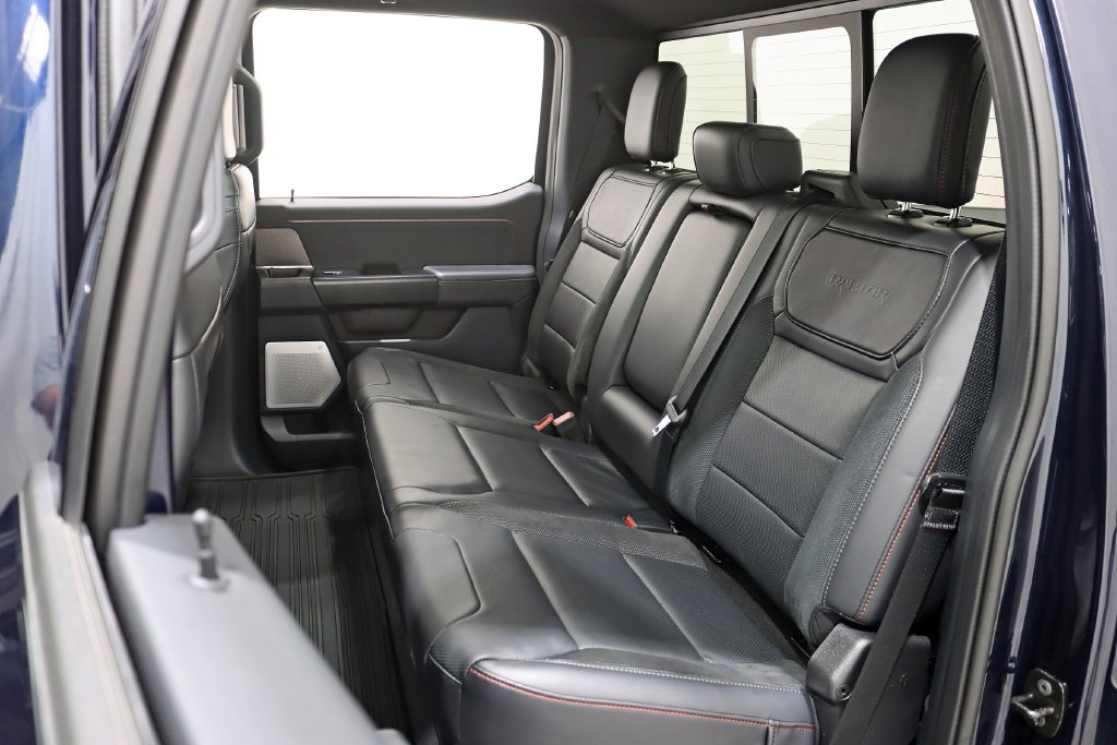 Used 2025 Ford F150 Raptor AWD/4WD image 32