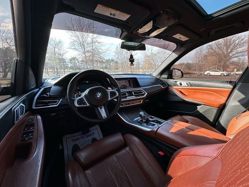 Used 2019 BMW X5 xDrive50i w/ M Sport Package image 13