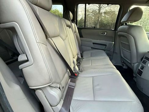 Used 2011 Honda Pilot Touring image 8