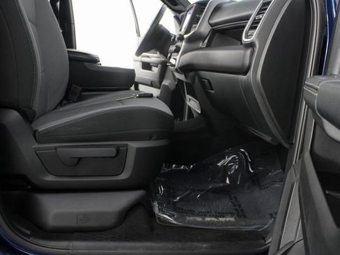 Used 2024 RAM 2500 Big Horn w/ Bed Utility Group image 19