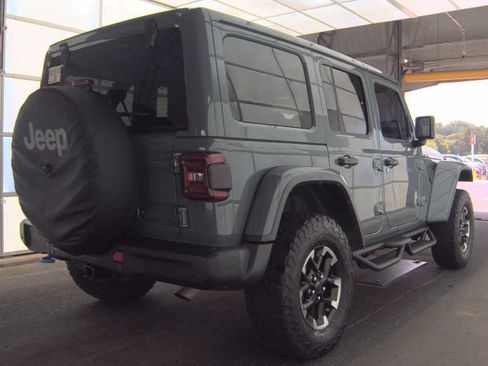Used 2024 Jeep Wrangler Unlimited Rubicon 4xe AWD/4WD image 5