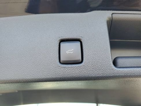 Used 2024 Ford Escape ST-Line w/ Tech Pack #1 AWD/4WD image 28