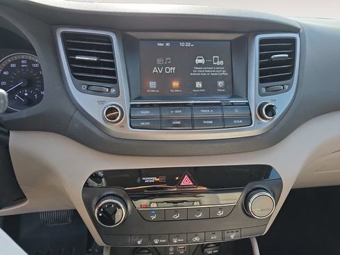 Used 2018 Hyundai Tucson SEL image 10