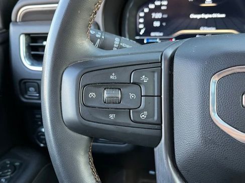 Used 2024 GMC Yukon AT4 image 24