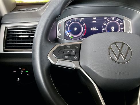 Used 2022 Volkswagen Atlas SE FWD image 23