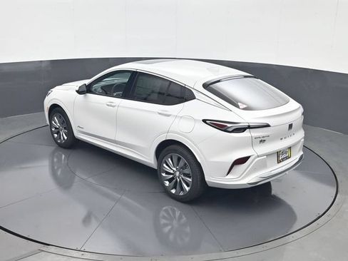 Used 2026 Buick Envista Avenir FWD image 19