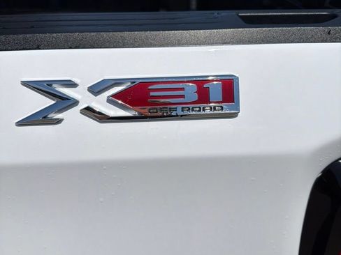 Used 2020 GMC Sierra 1500 SLT w/ SLT Premium Plus Package AWD/4WD image 6