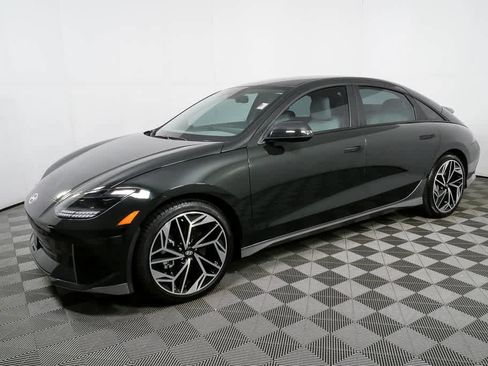 Certified 2024 Hyundai Ioniq 6 SEL image 6