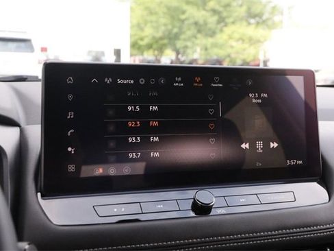 Certified 2024 Nissan Rogue SL w/ SL Premium Package image 16