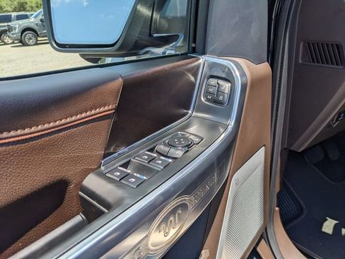 Used 2025 Ford F150 King Ranch AWD/4WD image 21