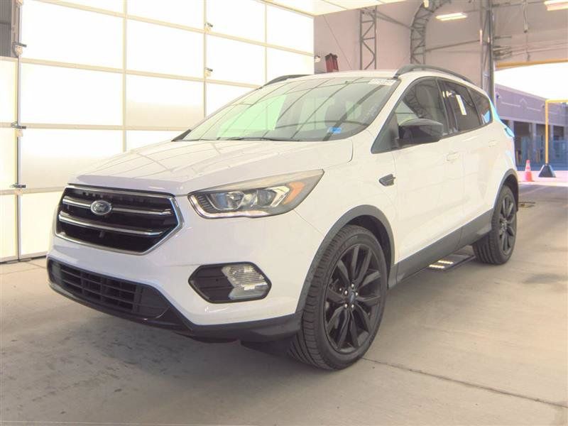 Used 2018 Ford Escape SE w/ SE Sport Appearance Package AWD/4WD image 24
