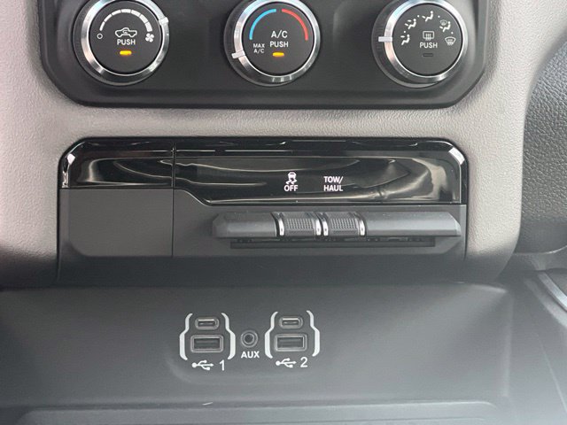 Used 2023 RAM 1500 Big Horn AWD/4WD image 13