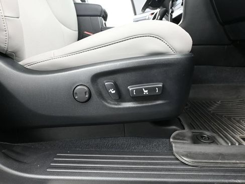 Used 2023 Lexus GX 460 w/ Black Line Special Edition AWD/4WD image 50