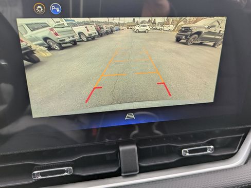 New 2026 Chevrolet Equinox LT image 22