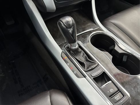 Used 2020 Acura TLX FWD image 45