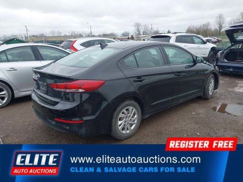 Used 2017 Hyundai Elantra SE w/ Cargo Package image 7