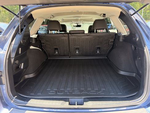 Used 2018 Subaru Outback 2.5i Limited AWD/4WD image 27