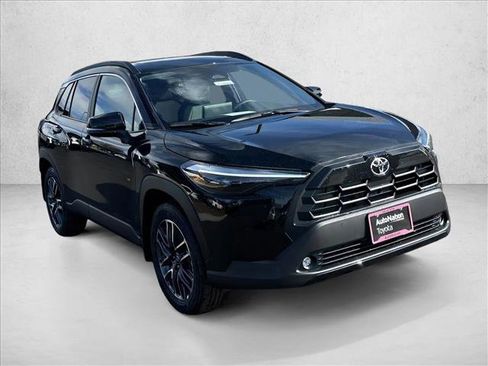 New 2026 Toyota Corolla Cross XLE image 3