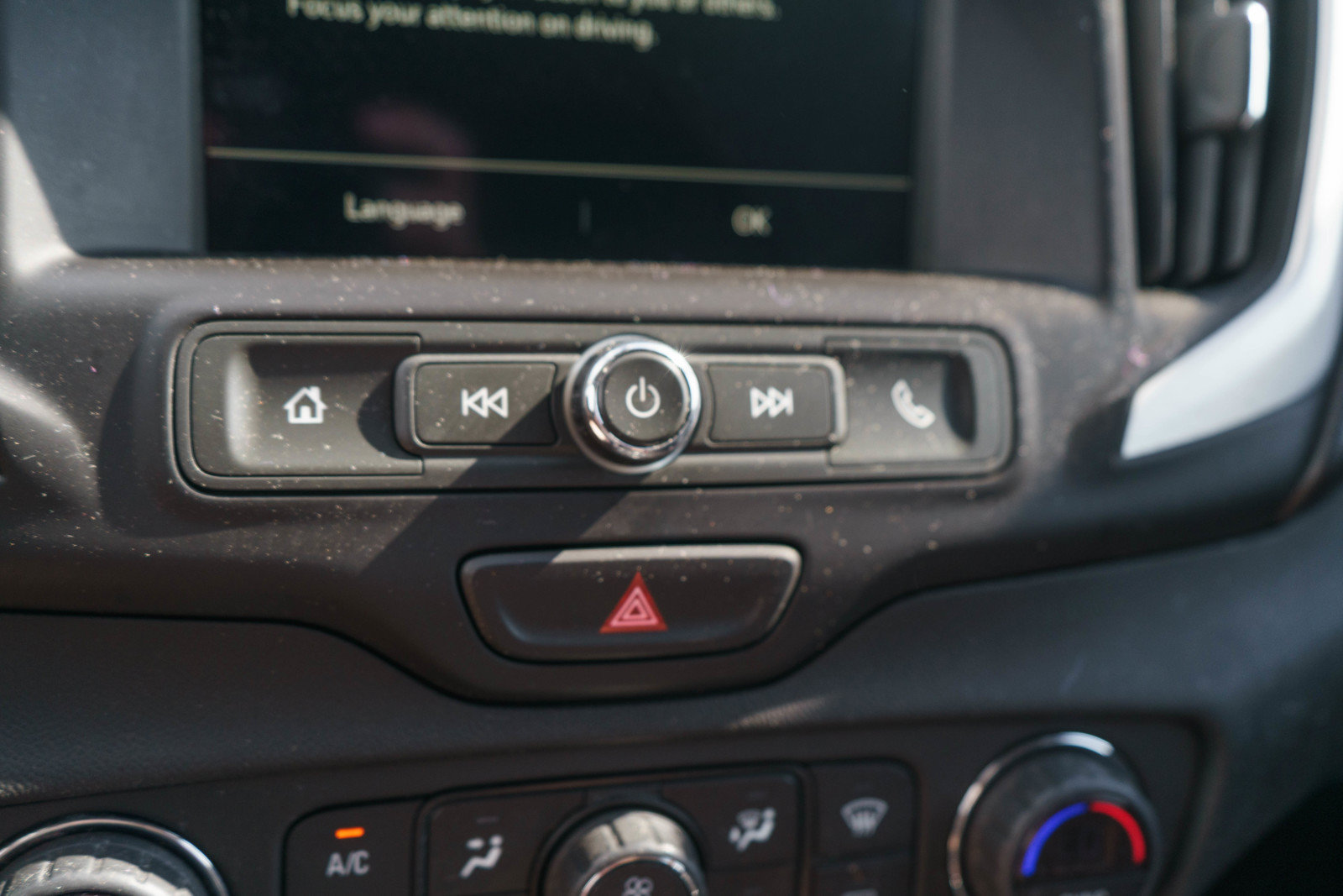 Used 2019 GMC Terrain SLE w/ Driver Convenience Package AWD/4WD image 17