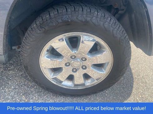 Used 2010 Jeep Grand Cherokee Limited w/ Trailer Tow Group IV AWD/4WD image 13