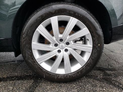 New 2025 Land Rover Range Rover SE image 27