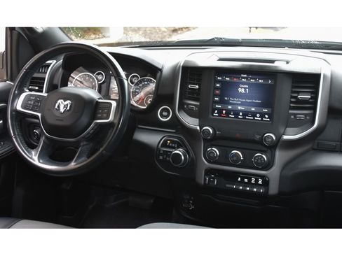 Used 2020 RAM 2500 Big Horn w/ Level 1 Equipment Group image 16