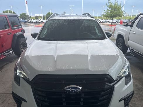 Used 2024 Subaru Ascent Onyx Edition image 25