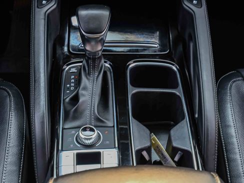 Used 2022 Kia Telluride EX w/ EX Premium Package AWD/4WD image 13