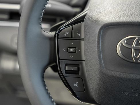 New 2026 Toyota C-HR AWD/4WD image 29
