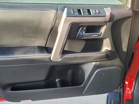 Used 2024 Toyota 4Runner SR5 image 4