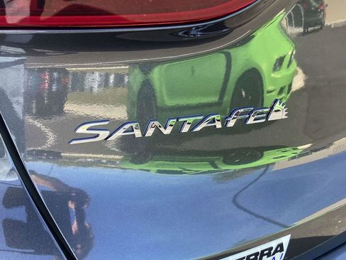 Certified 2023 Hyundai Santa Fe SE FWD image 11