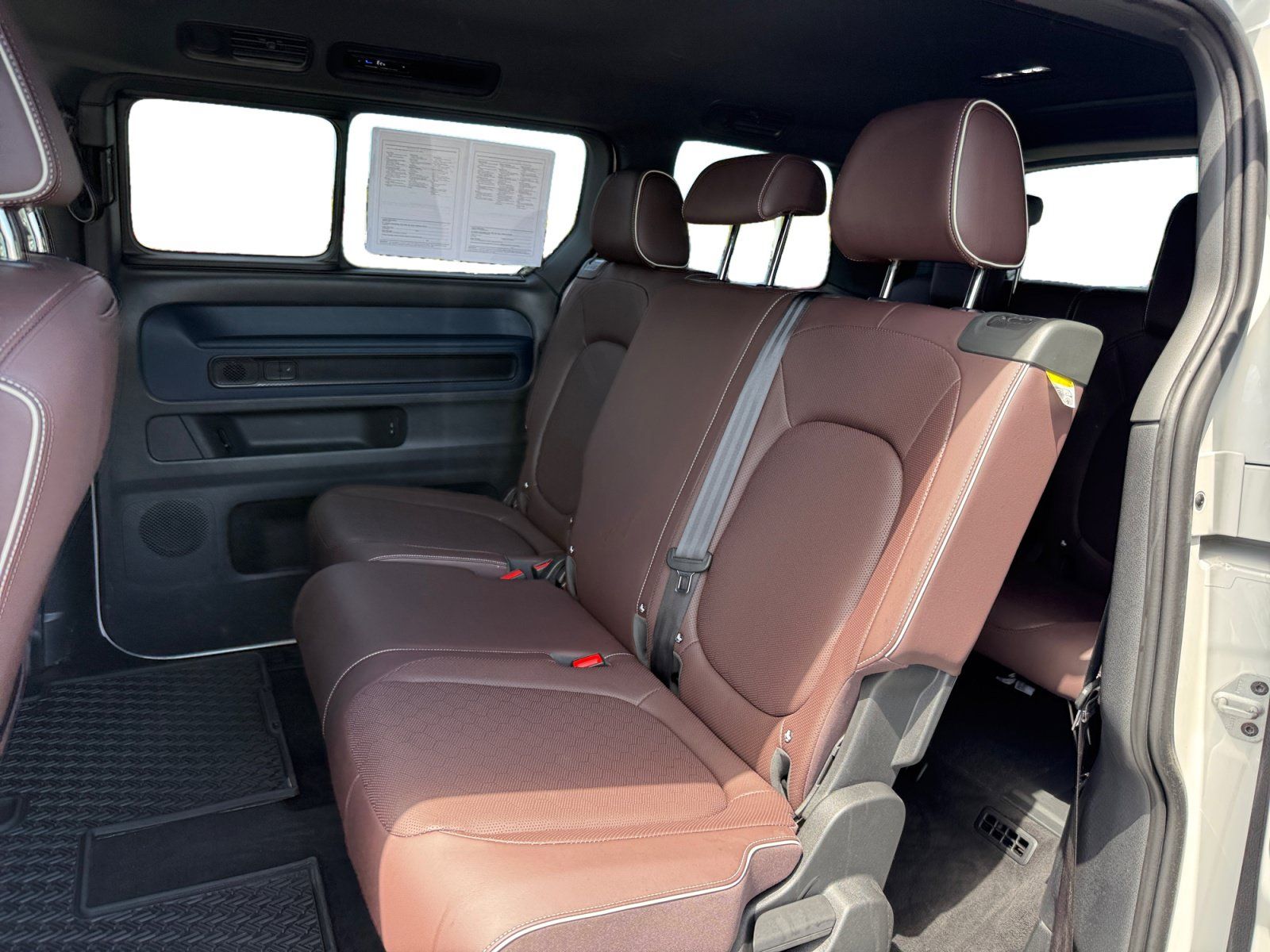 Certified 2025 Volkswagen ID. Buzz Pro S RWD image 16