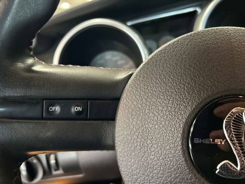 Used 2007 Ford Mustang Shelby GT500 RWD image 18